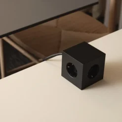 Square 1 grenuttag 30W Dual USB-C & Magnetic base 1,8m Stockholm Black