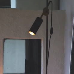 Stav 1 golvlampa svart
