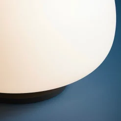 Supernate Ø28 bordslampa opal white/black