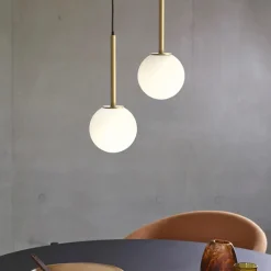 Tacoma taklampa IP44 antik mässing