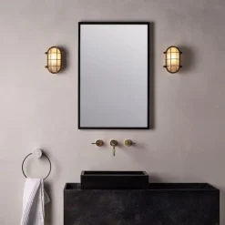 Thurso oval vägg/taklampa IP44 antik mässing