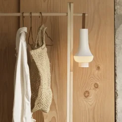 Tomoshi Portable bordslampa white