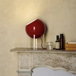 Topan VP13 bordslampa clear acrylic/vermilion red