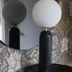 Torrano bordslampa svart/borstad mässing