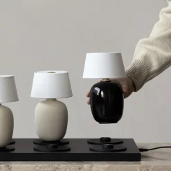 Torso portable bordslampa svart