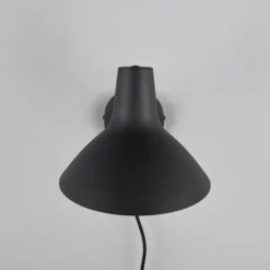 Traveller vägglampa svart/mässing