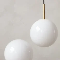 TR Bulb taklampa borstad mässing/matt vit