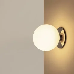 TR Bulb vägg/taklampa polerat stål/matt vit