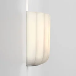 Veo vägglampa matt nickel/opalglas