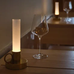 Visir Ambience portabel bordslampa rå mässing