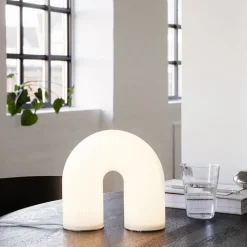 Vuelta bordslampa