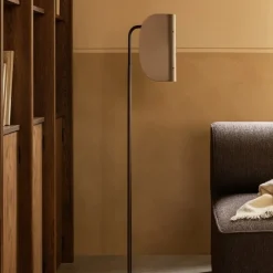 Wing H112 golvlampa bronzed aluminium