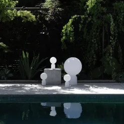 Yo S portabel bordslampa vit