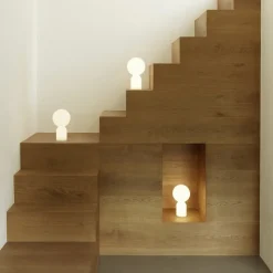 Yo S portabel bordslampa vit