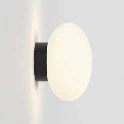 Zeppo vägglampa IP44 matt svart